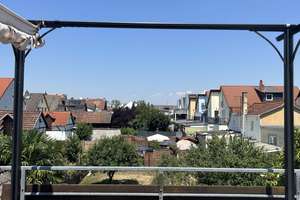 2-Zimmer-Wohnung mit traumhafter Dachterrasse – Weisenauer Straße 45, 65428 Rüsselsheim am Main – Vorschaubild 1