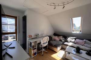 Stilvolle Doppelhaushälfte mit überdachter Terrasse und Photovoltaikanlage–Einziehen und wohlfühlen! – Die vollständige Adresse der Immobilie erhältst du vom Anbieter., 57612 Helmenzen – Vorschaubild 10