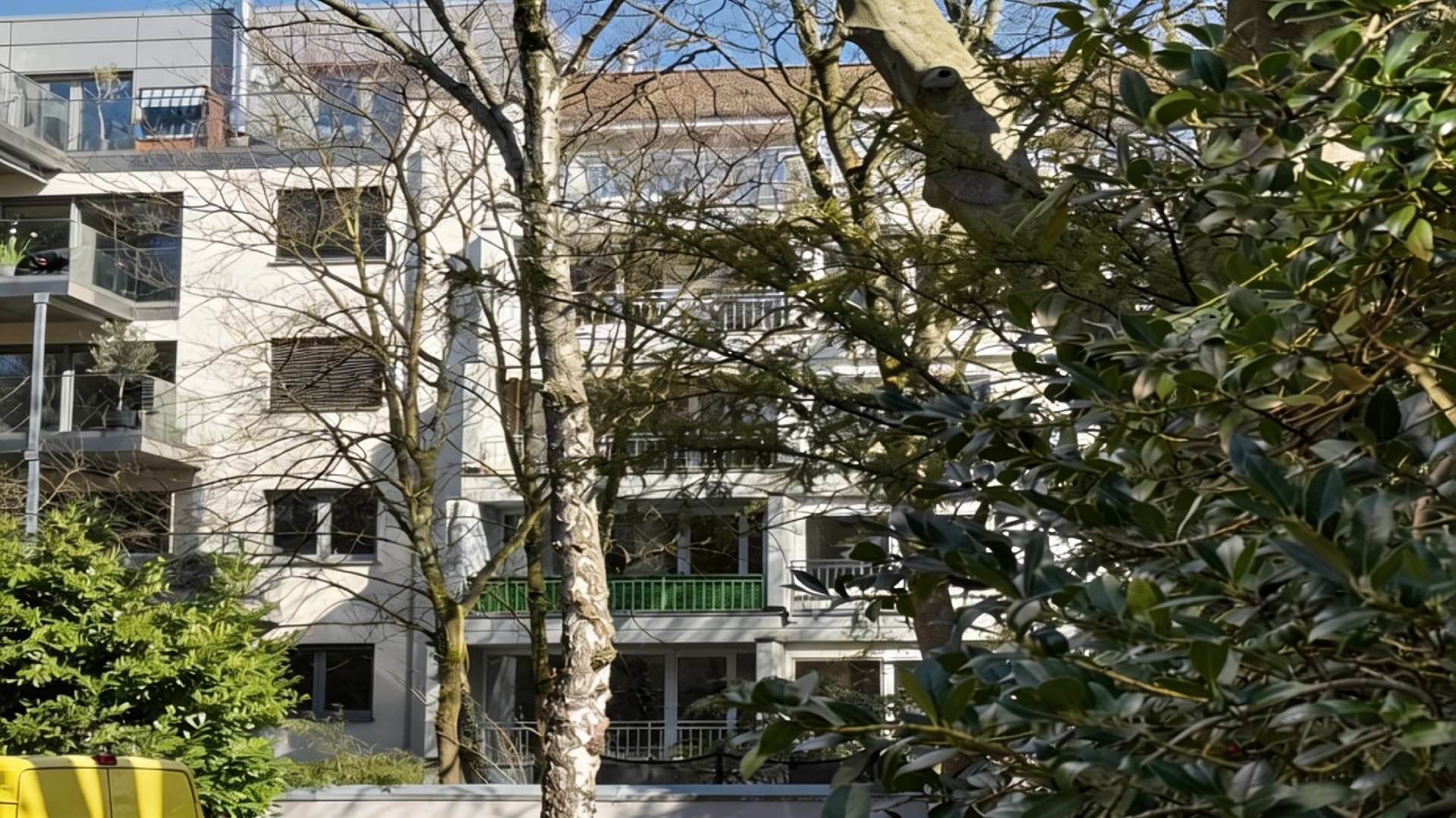 D-DORF-FLINGERN: 2-ZIMMERWOHNUNG MIT AUFZUG, BALKON UND BLICK INS GRÜNE ZU KAUFEN!, Düsseldorf – Bild 2