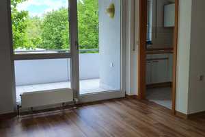 Gepflegte 2-Zimmer-Wohnung mit Balkon und EBK in Bad Friedrichshall – Lerchenstraße 10/12, 74177 Heilbronn (Kreis) – Vorschaubild 6
