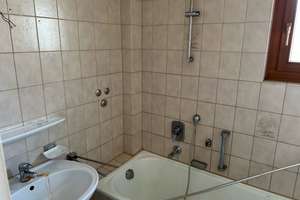 Ein Haus mit Charme und Potenzial in ruhiger Lage von Fellbach.
           Machen Sie etwas daraus! – Die vollständige Adresse der Immobilie erhältst du vom Anbieter., 70736 Fellbach – Vorschaubild 13
