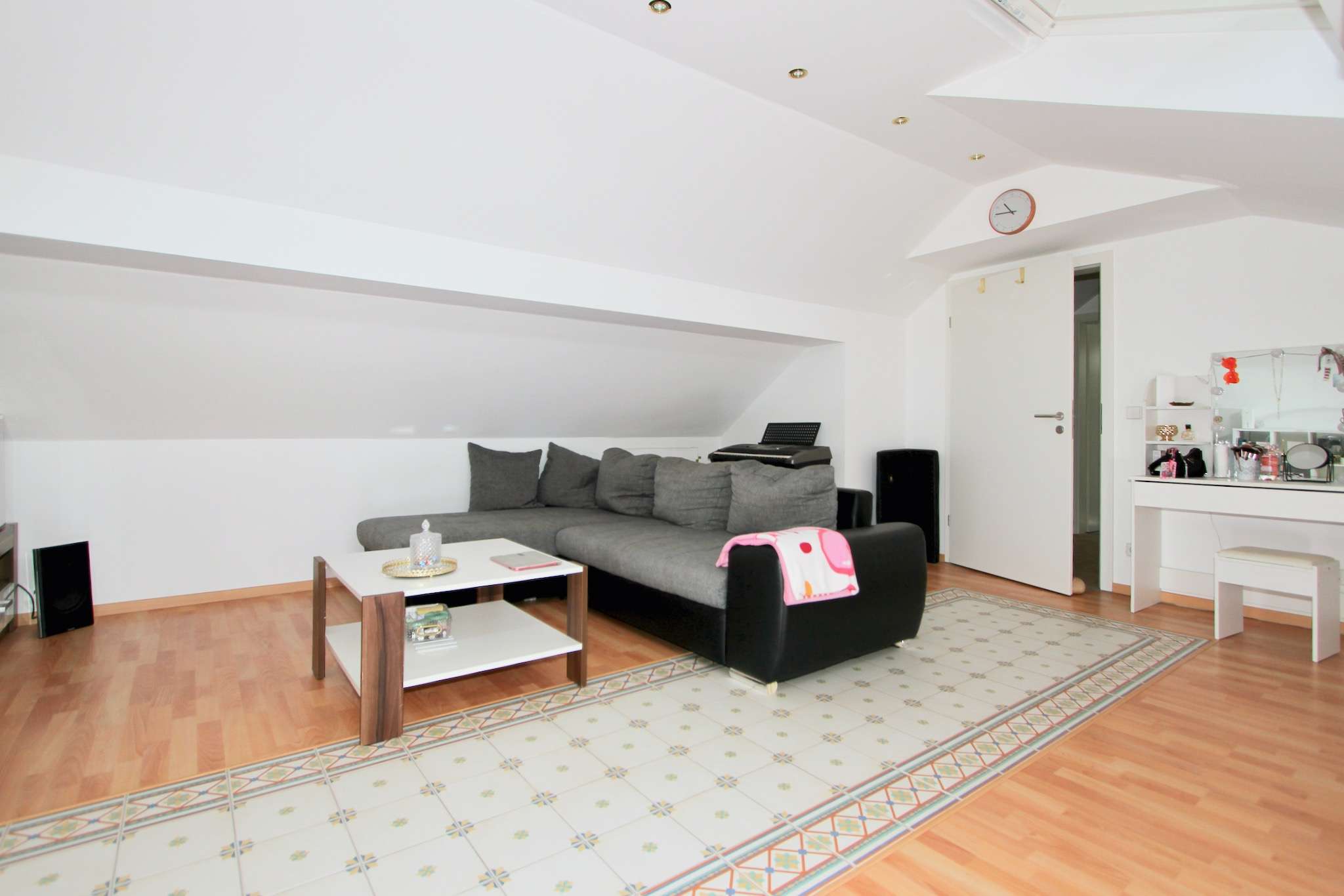 Immobilie in Rheinstetten - Attraktives Angebot: Wohn- und Geschäftshaus in Rheinstetten-Mörsch! - Bild 1