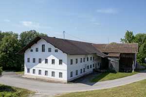 Hofanwesen mit Wald, Weiden, Wiesen und Äckern – Ebersberg (Kreis) – Vorschaubild 2