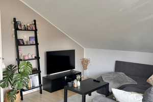 2-Zimmer-Dachgeschosswohnung mit Balkon im Lukasviertel – Virchowstr.  40, 41464 Neuss (Rhein-Kreis) – Vorschaubild 1