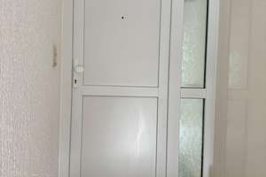 Kernsanierte 3-Zimmer-DG-Wohnung mit Wohnküche, neuer EBK und Sonnenterrasse in Eller – 40229 Eller, Düsseldorf – Vorschaubild 12