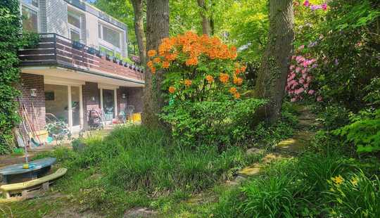 Bild von Großzügiges Ein-/Zweifamilienhaus in bester Lage