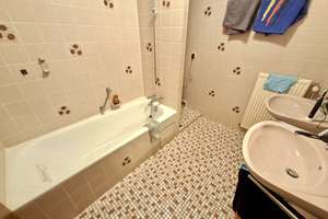 Hier können Sie einziehen! gemütliche 4 ZKB-Wohnung mit Dachterrasse und TG-Stellplatz! – Die vollständige Adresse der Immobilie erhältst du vom Anbieter., 86167 Lechhausen-Ost, Augsburg – Vorschaubild 12
