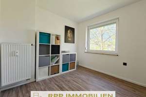 Zum Selbstbezug oder als Kapitalanlage geeignet: Renovierte Etagenwohnung mit sonnigem Südbalkon – Die vollständige Adresse der Immobilie erhältst du vom Anbieter., 80997 Allach, München – Vorschaubild 9