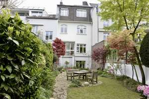 3- Zimmer Altbauwohnung in begehrter Lage von Oberkassel – Die vollständige Adresse der Immobilie erhältst du vom Anbieter., 40545 Oberkassel, Düsseldorf – Vorschaubild 2