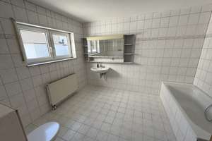 Schöne, ruhige, geräumige, 2,5 Terassen-Zimmer Wohnung in Mannheim-Käfertal – Kirchplatz 9, 68309 Käfertal, Mannheim – Vorschaubild 12