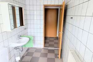 Helle 2-Zimmer-Wohnung in Offenhausen ( Neu-Ulm )-sofort bezugsfrei , ohne Maklerprovision – Schillerstaße 26, 89231 Neu-Ulm – Vorschaubild 9