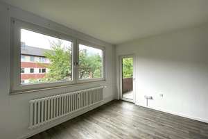 Stilvolle Eigentumswohnung in beliebter Lage in Kiel-Projensdorf! – Charles-Roß-Ring 76, 24106 Wik, Kiel – Vorschaubild 10