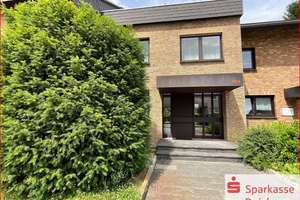 Ein Haus für die ganze Familie  – Die vollständige Adresse der Immobilie erhältst du vom Anbieter., 47249 Buchholz, Duisburg – Vorschaubild 1