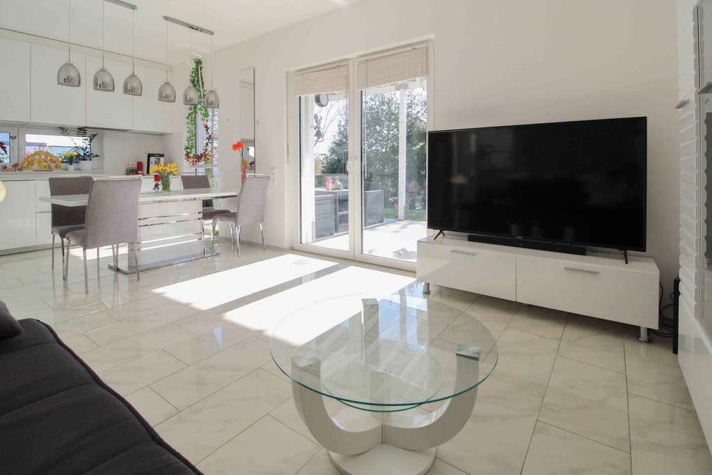 Immobilie in Großharthau - Tolles Einfamilienhaus mit eigener Lüftungsanlage in begehrter Lage - Bild 4