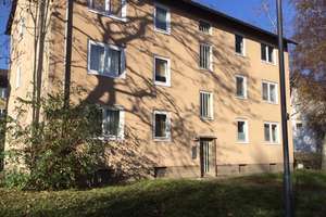 Schöner Wohnen in dieser interessanten 3-Zimmer-Wohnung mit Balkon