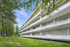Top-Lage, Top-Ausstattung: 3 Zimmer mit Pool, Sauna & Balkon
 – Die vollständige Adresse der Immobilie erhältst du vom Anbieter., 81927 Englschalking, München – Vorschaubild 3