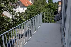 UKE 2 Min., Schicker Dachausbau , Endetage, Top Ausstattung, sehr großer Balkon – Die vollständige Adresse der Immobilie erhältst du vom Anbieter., 20251 Eppendorf, Hamburg – Vorschaubild 3
