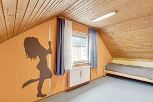 Freistehendes Einfamilienhaus auf tollem Grundstück in Rinteln – Die vollständige Adresse der Immobilie erhältst du vom Anbieter., 31737 Rinteln – Vorschaubild 9