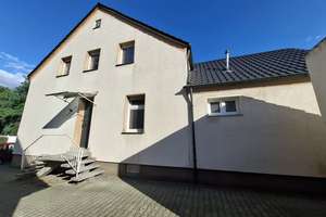 Kernsanierte 3-Zimmer-Wohnung/Doppelhaushälfte in Gelsenkirchen-Resse