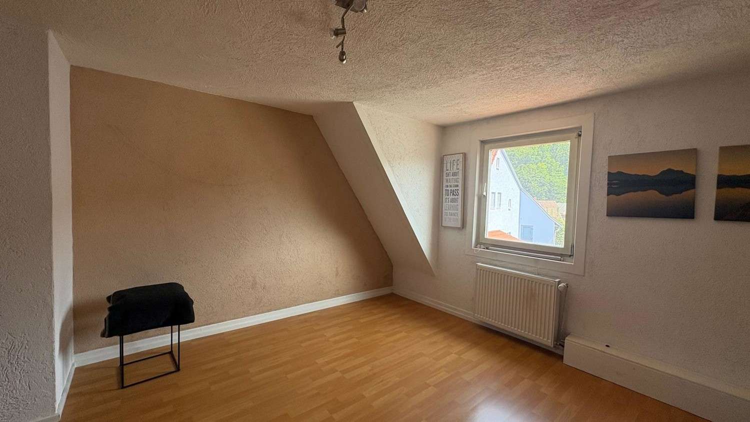 Immobilie in Reichelsheim (Odenwald) - Gemütliches Einfamilienhaus mit Scheune! - Bild 0