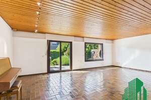 Großzügiges 6-Zimmer-Reihenmittelhaus mit Garten und Garage in Krefeld-Hüls – courtagefrei – Die vollständige Adresse der Immobilie erhältst du vom Anbieter., 47839 Hüls, Krefeld – Vorschaubild 5