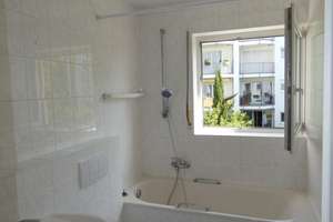 Schöne 2ZKB Wohnung mit großem Balkon, Tiefgaragenstellplatz und Aufzug – Harry-Truman-Str. 11, 65197 Rheingauviertel / Hollerborn, Wiesbaden – Vorschaubild 7