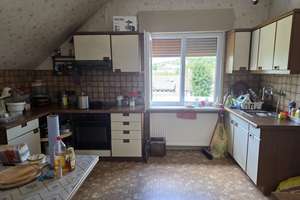 Mehrfamilienhaus mit großem Garten und 5 Garagen im Zentrum von Remscheid – Die vollständige Adresse der Immobilie erhältst du vom Anbieter., 42853 Kremenholl, Remscheid – Vorschaubild 4