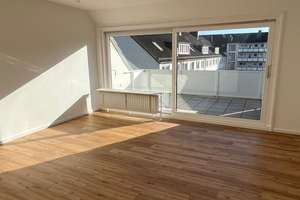 Frisch saniert: 4 Zimmer, Südbalkon & Garage in Toplage Schwachhausen - provisionsfrei