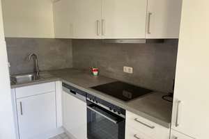Helle 2-Zimmer-Wohnung im 2. OG mit Balkon in Unterföhring – Siedlerstrasse 1, 85774 Unterföhring – Vorschaubild 2