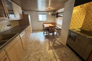 Viel Haus & Wohnfläche für wenig Geld – 1-2 Familienhaus – Lenningen – Gutenberger Str. 12, 73252 Lenningen – Vorschaubild 6
