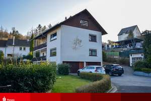 Bad Schwalbach: Attraktives Zwei-Familienhaus mit großem Grundstück in Heimbach! – Die vollständige Adresse der Immobilie erhältst du vom Anbieter., 65307 Bad Schwalbach – Vorschaubild 1