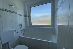 Idealer Grundriss! Renovierte 3-Zimmer-Whg mit Balkon & Garage – 40627 Unterbach, Düsseldorf – Vorschaubild 6