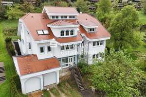 Repräsentatives Wohnhaus mit großem Grundstück in ruhiger Lage! – Ostalbkreis – Vorschaubild 1
