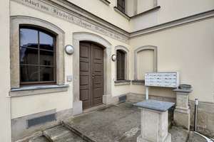 Wohnen im Gutshof - Attraktive Eigentumswohnung vor den Toren Dresdens – Die vollständige Adresse der Immobilie erhältst du vom Anbieter., 1239 Lockwitz, Dresden – Vorschaubild 2
