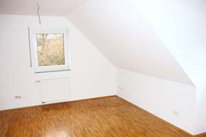 Reihenendhaus in ruhiger Lage (Spielstraße) – Die vollständige Adresse der Immobilie erhältst du vom Anbieter., 55129 Hechtsheim, Mainz – Vorschaubild 11