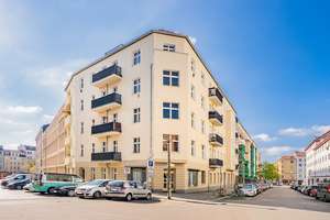 3-Zimmerwohnung in Top Lage: Stuck, Dielenboden und Balkon! Jetzt provisionsfrei und bezugsfertig! – Die vollständige Adresse der Immobilie erhältst du vom Anbieter., 10119 Prenzlauer Berg, Berlin – Vorschaubild 14
