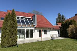 Attraktives Einfamilienhaus mit Gewerbeeinheit in schöner Wohnlage – Die vollständige Adresse der Immobilie erhältst du vom Anbieter., 74564 Crailsheim – Vorschaubild 3