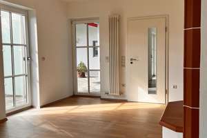 Großes Einfamilienhaus - Baujahr 2006 - mit 1.916 m² Grundstück, Doppelgarage & Homeoffice-Potenzial – Krottenseer Hauptstraße 14, 91284 Neuhaus an der Pegnitz – Vorschaubild 26