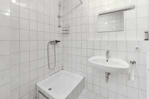 Urbane 1-Zi.-Wohnung in Heilbronner Citylage mit Süd-Balkon & TG-Stellplatz - ab sofort bezugsfrei – Die vollständige Adresse der Immobilie erhältst du vom Anbieter., 74072 Heilbronn, Heilbronn – Vorschaubild 5