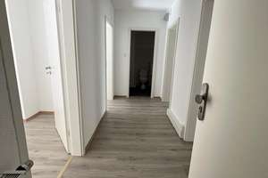 3-Zimmer-Wohnung mit 2 Balkonen in der Krefelder Innenstadt ab 1.09.2026 – Gartenstraße 15, 47798 Stadtmitte, Krefeld – Vorschaubild 4