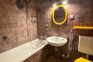 Property thumbnail 9