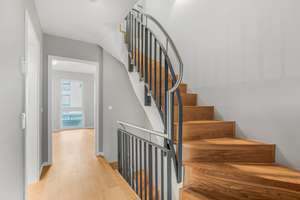 Townhouse mit Kamin & zwei Sonnenterrassen- stilvoll wohnen nahe Hamburg – Die vollständige Adresse der Immobilie erhältst du vom Anbieter., 22848 Norderstedt – Vorschaubild 17