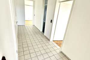 Penthouse-Feeling: 3-Zimmer-Whg im 7. Stock mit Balkon & Alpenblick – Augsburg – Vorschaubild 16