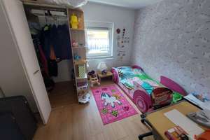Großzügige Doppelhaushälfte mit Keller und Carport | 34127 Kassel – Die vollständige Adresse der Immobilie erhältst du vom Anbieter., 34127 Philippinenhof, Kassel – Vorschaubild 15