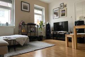 Charmante 3,5-Zimmer-Altbauwohnung im Zentrum von Erlangen