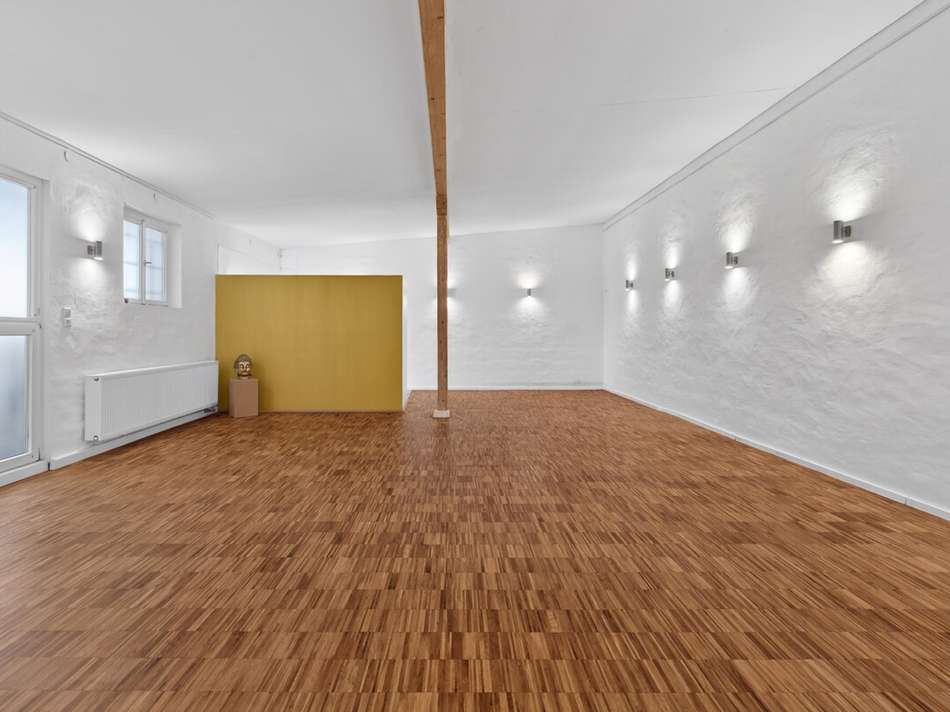 Studio in 2. Reihe
