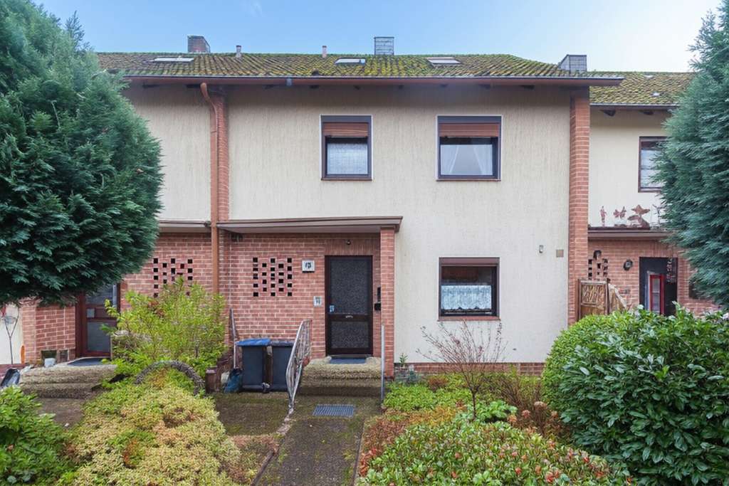 Immobilie in Hambühren - Familienfreundliches Reihenhaus mit viel Platz und Potenzial - Bild 2