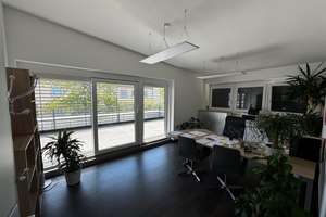 Penthouse mit großer Dachterrasse und Aufzug zu vermieten – Zirbelstr. 51a, 86154 Oberhausen-Nord, Augsburg – Vorschaubild 14