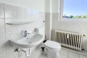 Lichtdurchflutete 3-Zimmer-Wohnung mit großem Balkon in Lübeck-St. Lorenz Nord – Die vollständige Adresse der Immobilie erhältst du vom Anbieter., 23556 Sankt Lorenz Nord, Lübeck – Vorschaubild 9