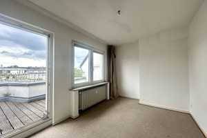 Traumhafte Dachgeschosswohnung mit zwei Terrassen! – Brunnenstraße 6, 40223 Düsseldorf – Vorschaubild 4